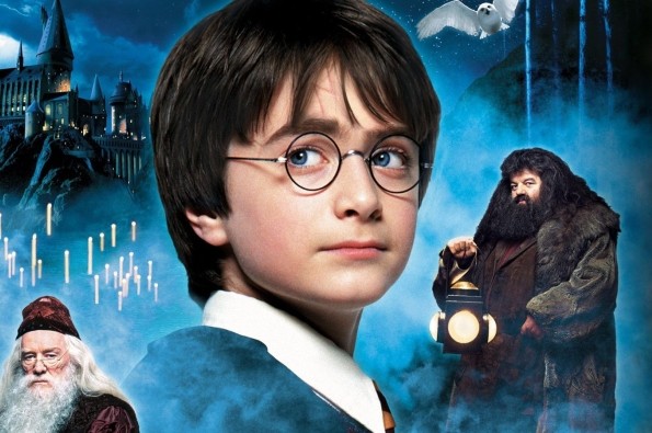  Promotional image for the film Harry Potter and the Philosopher's Stone. Left to right: Robbie Coltrane as Rubeus Hagrid, Daniel Radcliffe as Harry Potter, and Richard Harris as Albus Dumbledore