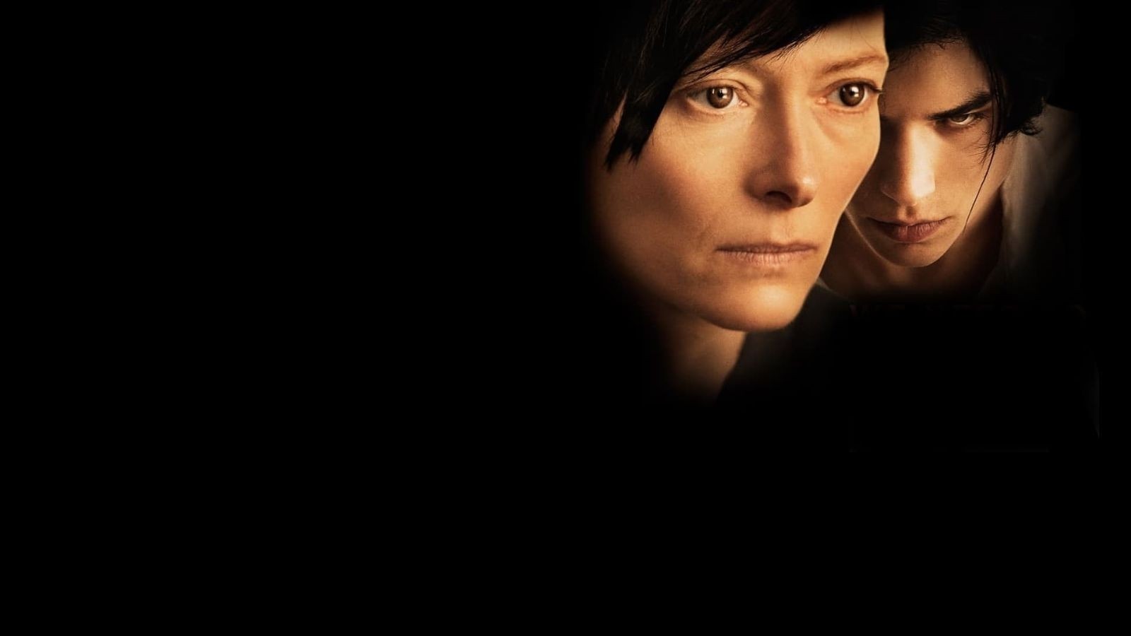 Tilda Swinton and Ezra Miller in We Need To Talk About Kevin