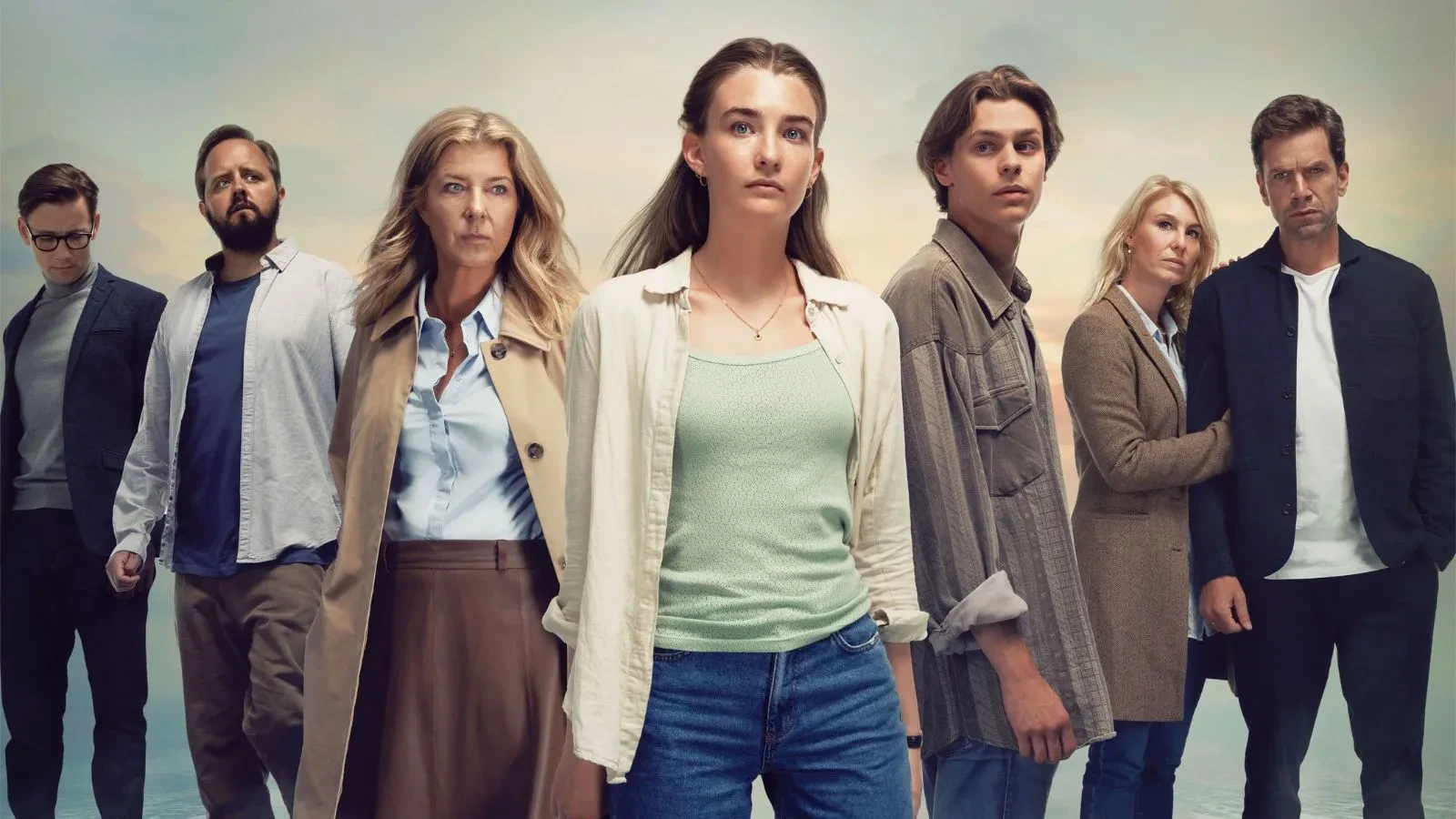 4 men and three women stood in a line