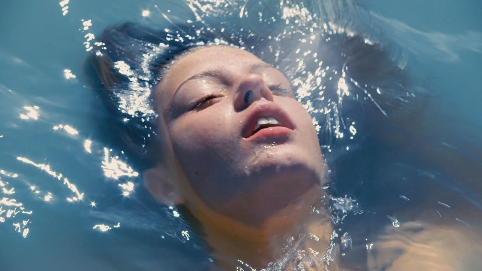 Blue is the Warmest Colour
