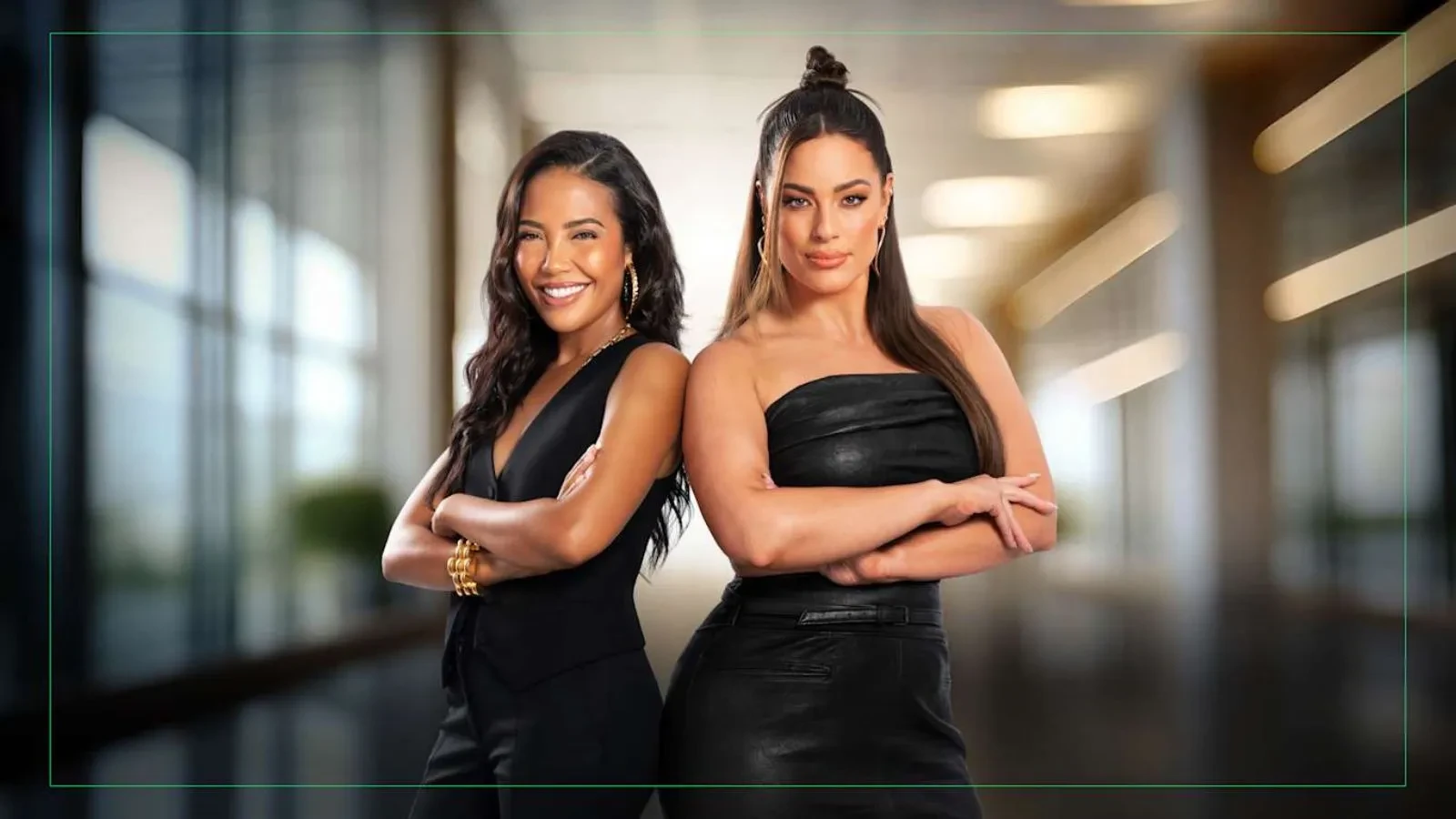 Ashley Graham and Emily Grede in Side Hustlesr