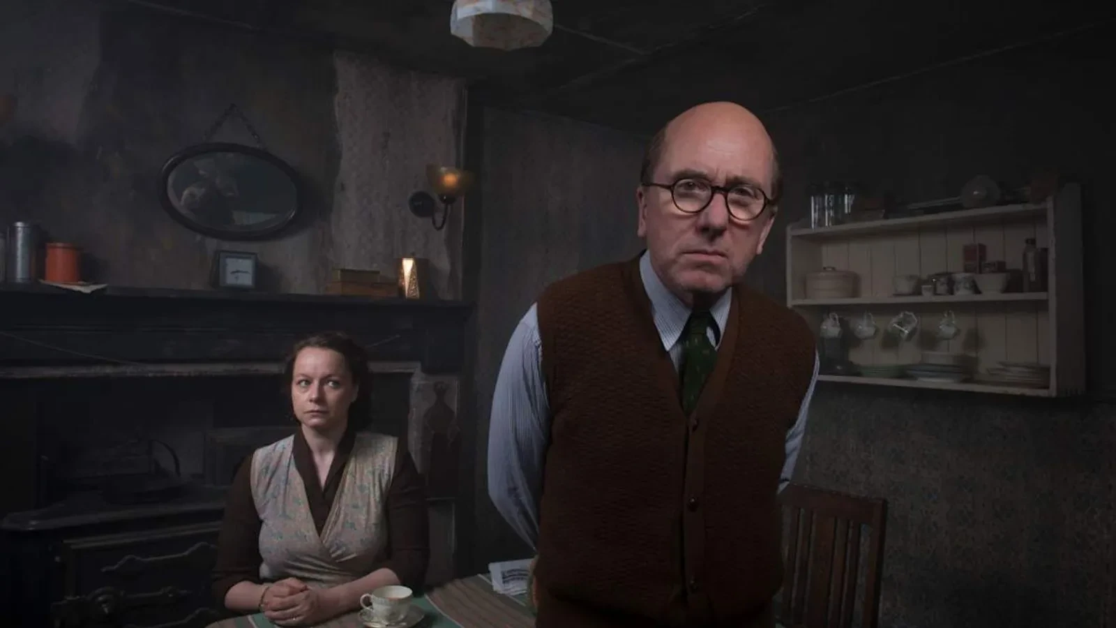 Tim Roth and Samantha Morton in Rillington Place