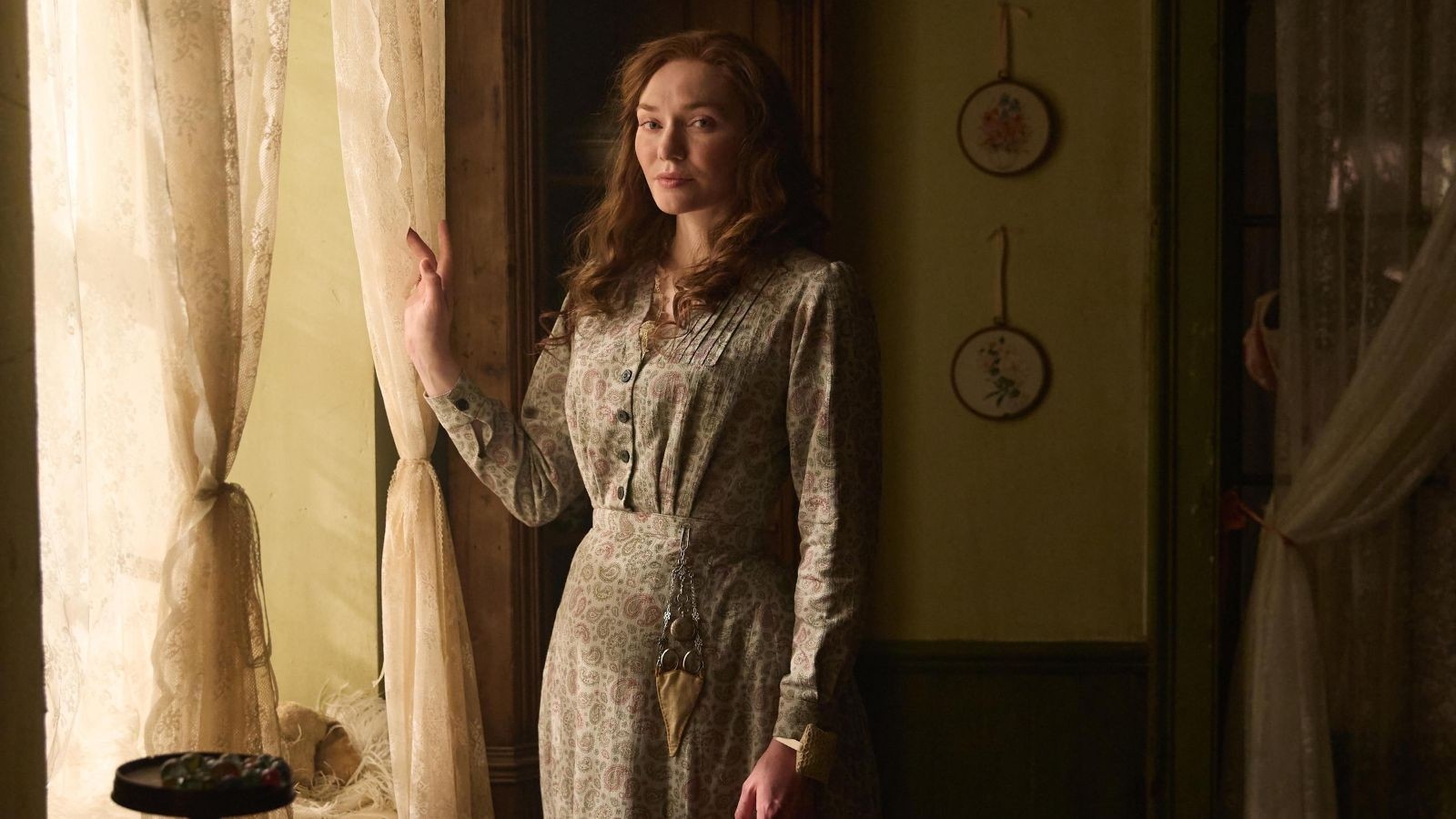 Eleanor Tomlinson in the Forsytes